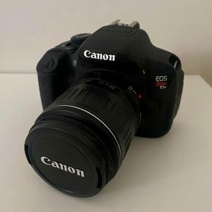 Canon Rebel T5i bundle (Lenses, Flash, More!)